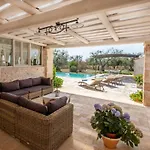 Villa Authentic Apulian Reatreat Inside Trulli With Pool *