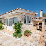 Villa Authentic Apulian Reatreat Inside Trulli With Pool Castellana Grotte