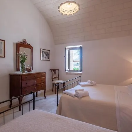 Authentic Apulian Reatreat Inside Trulli With Pool Villa Castellana Grotte