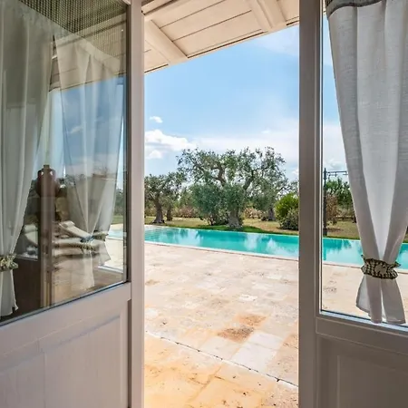 Authentic Apulian Reatreat Inside Trulli With Pool Castellana Grotte