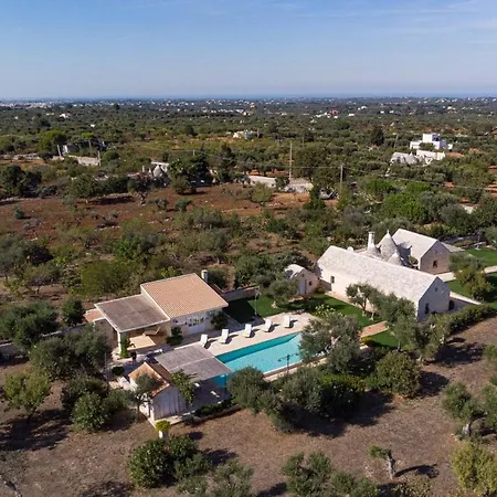 Authentic Apulian Reatreat Inside Trulli With Pool 빌라 카스텔라나그로테